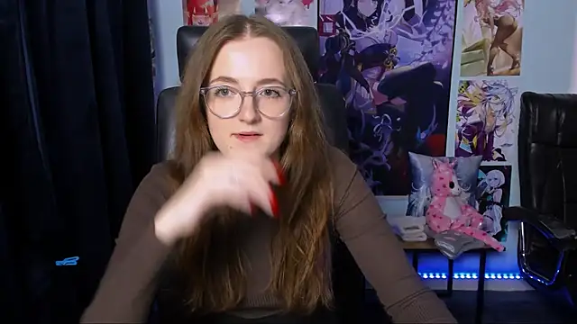 luna berryy online show from 10, 12, 2024