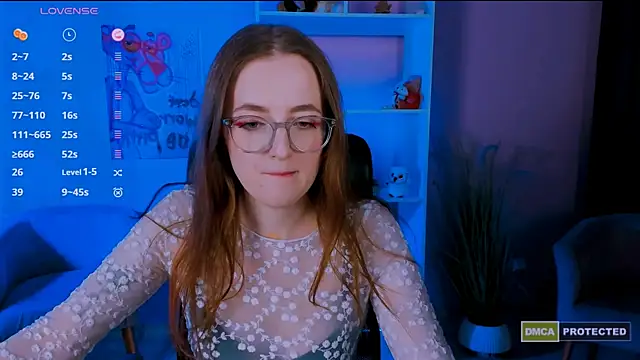 luna berryy online show from 4, 1, 2025