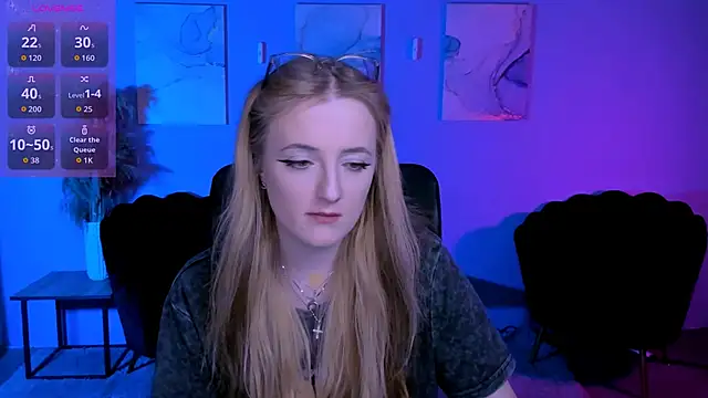 luna berryy online show from 24, 3, 2026