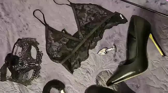 Snapshot of culbutemoi4 chatting on 7, 3, 2025 culbutemoi4 online show from 7, 3, 2025