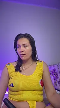 Snapshot of aurora_divine chatting on 13, 6, 2026 aurora divine online show from 13, 6, 2026