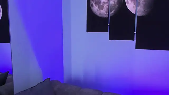 Snapshot of maddy_walker chatting on 5, 3, 2025 maddy walker online show from 5, 3, 2025