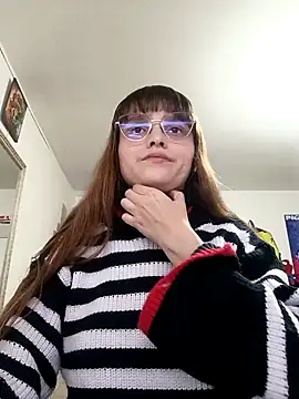 Lucyy-hess online show from 5, 1, 2025