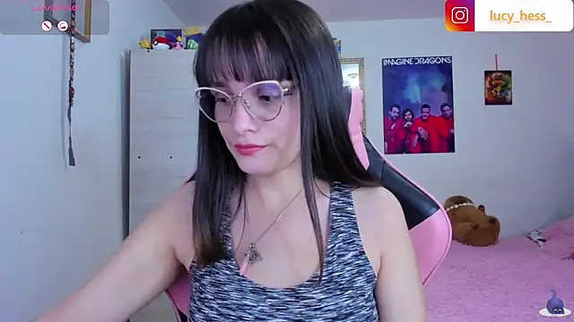 Snapshot of Lucyy-hess chatting on 12, 6, 2026 Lucyy-hess online show from 12, 6, 2026