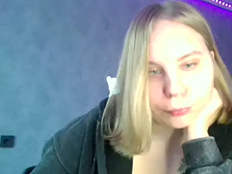 Thalia  Star online show from 14, 1, 2025