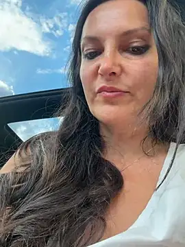 -OLYA- online show from 18, 5, 2026