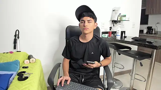 Lyam ap online show from 20, 1, 2025