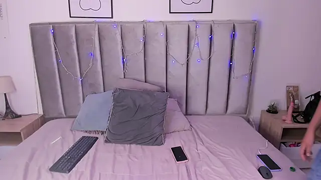 Laiia Page online show from 28, 12, 2024