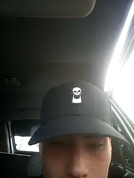 andres599 online show from 5, 12, 2024