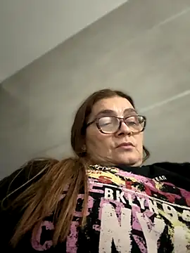 AntonellaAlondra4 online show from 16, 11, 2025