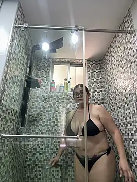 AntonellaAlondra4 online show from 10, 6, 2026
