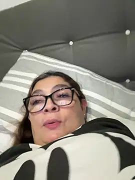 AntonellaAlondra4 online show from 11, 6, 2026