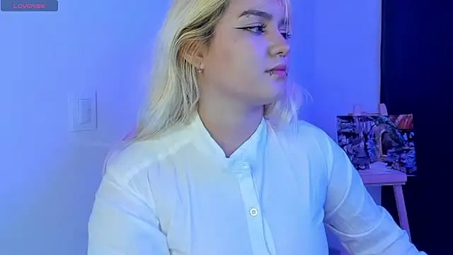 Snapshot of Pretty__zoe chatting on 10, 2, 2025 Pretty  zoe online show from 10, 2, 2025