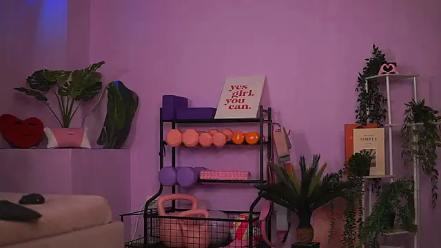 Snapshot of NyrobiNova chatting on 10, 6, 2026 NyrobiNova online show from 10, 6, 2026