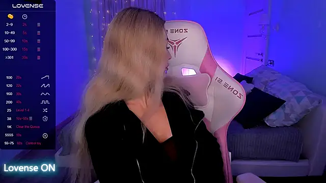 AdeleRoberts online show from 25, 2, 2026