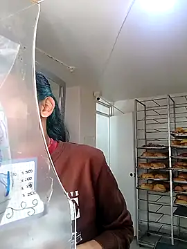 Snapshot of Alisson_420 chatting on 16, 11, 2025 Alisson 420 online show from 16, 11, 2025