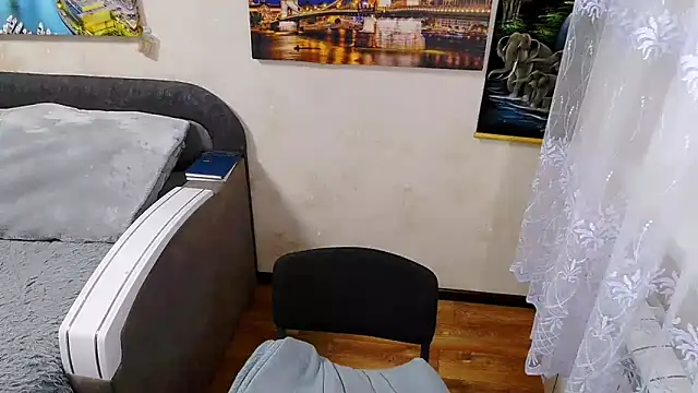 Lady Boom Wild  online show from 8, 11, 2025