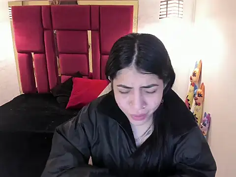 Violet m online show from 24, 10, 2025