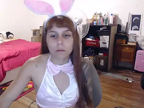 bunnylolaa4 online show from 20, 1, 2025