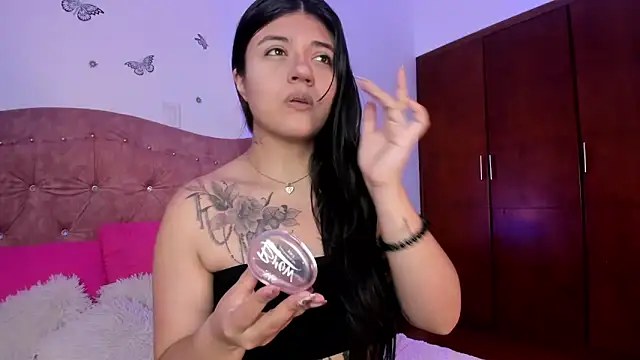 Snapshot of DesireSweet chatting on 12, 5, 2026 DesireSweet online show from 12, 5, 2026