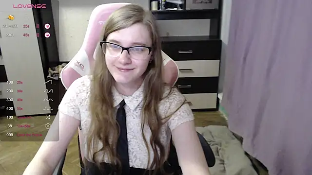 Snapshot of Tomato_Tease chatting on 2, 12, 2025 Tomato Tease online show from 2, 12, 2025