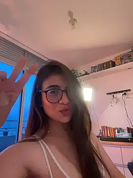 MariaIsabella8 online show from 1, 4, 2026