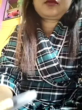 Snapshot of Royalgirl667 chatting on 25, 12, 2024 Royalgirl667 online show from 25, 12, 2024