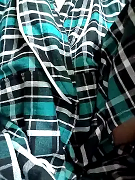 Snapshot of Royalgirl667 chatting on 26, 12, 2024 Royalgirl667 online show from 26, 12, 2024