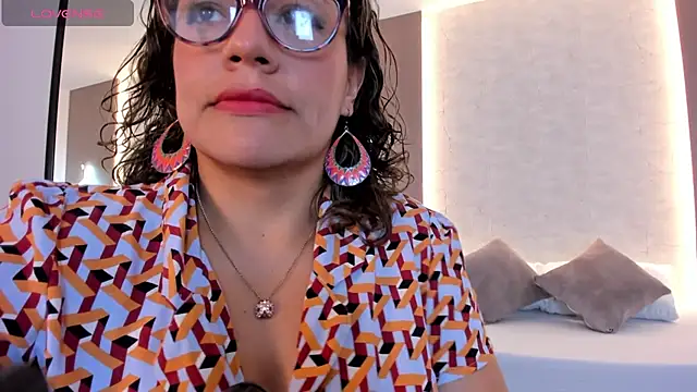 gipsela gomez online show from 11, 9, 2025