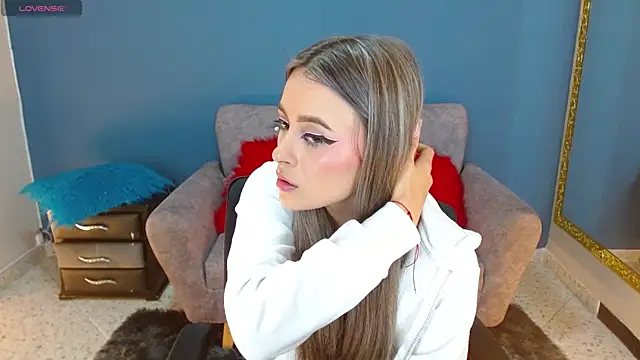 Snapshot of miacarperr1 chatting on 20, 1, 2025 miacarperr1 online show from 20, 1, 2025