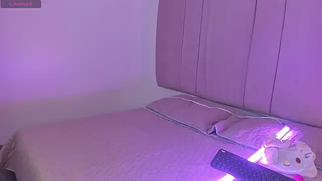 Snapshot of Dracu_dom chatting on 16, 12, 2024 Dracu dom online show from 16, 12, 2024