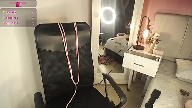 Snapshot of Dracu_dom chatting on 28, 12, 2024 Dracu dom online show from 28, 12, 2024