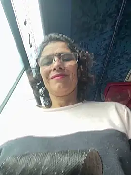 Snapshot of MireyaTorresGu chatting on 5, 5, 2026 MireyaTorresGu online show from 5, 5, 2026