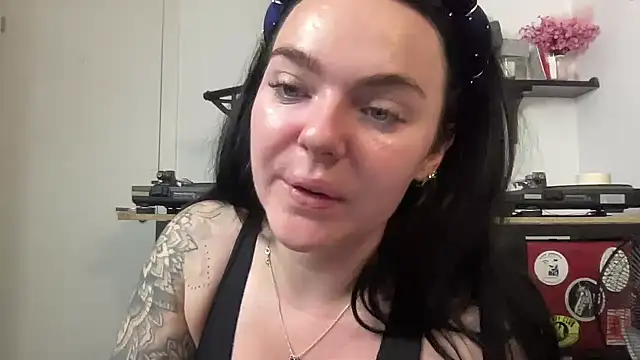 Snapshot of yorkshiregal chatting on 2, 2, 2026 yorkshiregal online show from 2, 2, 2026