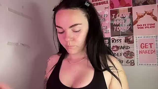 Snapshot of yorkshiregal chatting on 13, 2, 2026 yorkshiregal online show from 13, 2, 2026