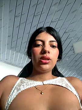 Snapshot of Baby_Niels chatting on 8, 10, 2025 Baby Niels online show from 8, 10, 2025