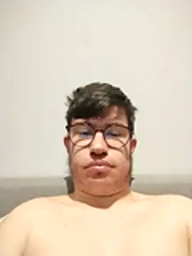 Snapshot of JulesG18 chatting on 11, 2, 2026 JulesG18 online show from 11, 2, 2026