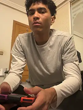 Ryan-hot online show from 15, 4, 2026