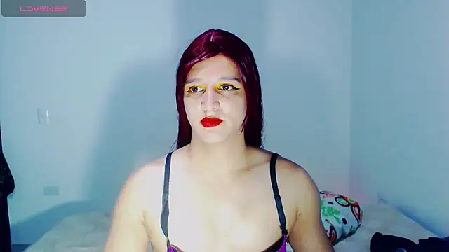 Snapshot of alexandrasexy32 chatting on 9, 7, 2026 alexandrasexy32 online show from 9, 7, 2026