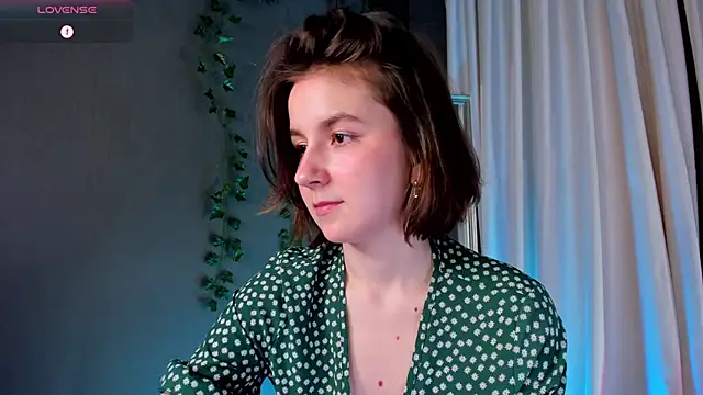 Snapshot of mind_game chatting on 7, 12, 2024 mind game online show from 7, 12, 2024