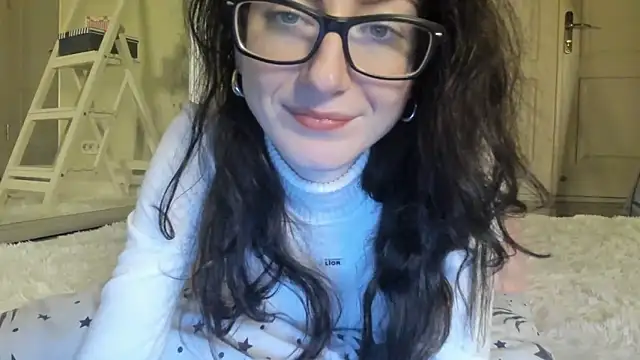 Baby Jewel online show from 5, 2, 2025