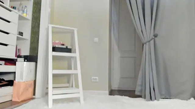 Baby Jewel online show from 7, 11, 2025