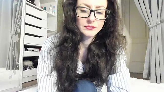 Baby Jewel online show from 9, 11, 2025