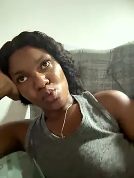 SophiaSmiiths  online show from 13, 1, 2026