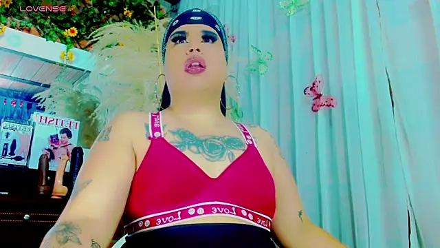 nauthyvalentina online show from 4, 4, 2026