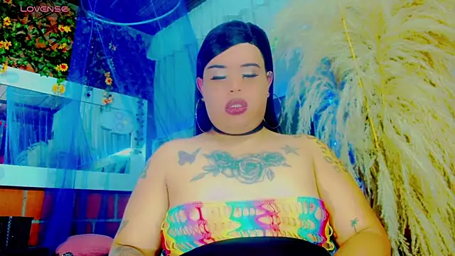 nauthyvalentina online show from 9, 4, 2026