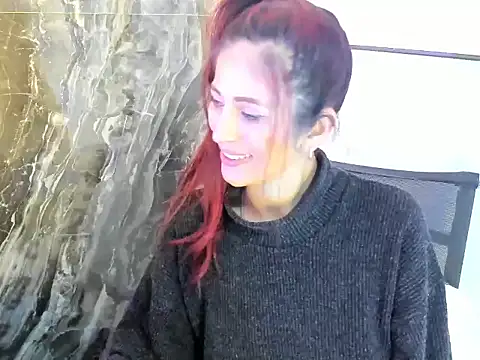 Snapshot of catt_evans1 chatting on 24, 12, 2024 catt evans1 online show from 24, 12, 2024