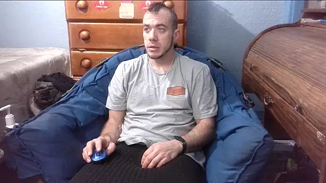 Snapshot of ScubaStevex chatting on 2, 12, 2024 ScubaStevex online show from 2, 12, 2024