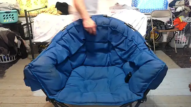 Snapshot of ScubaStevex chatting on 15, 2, 2025 ScubaStevex online show from 15, 2, 2025