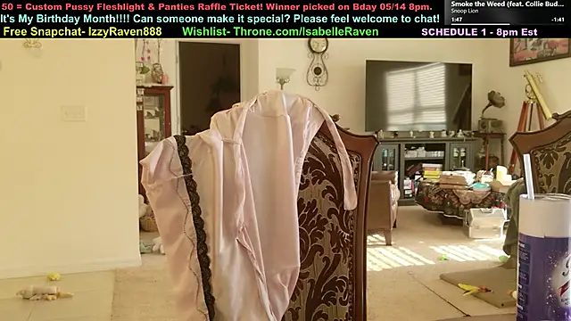 Snapshot of IsabelleRaven chatting on 14, 5, 2026 IsabelleRaven online show from 14, 5, 2026